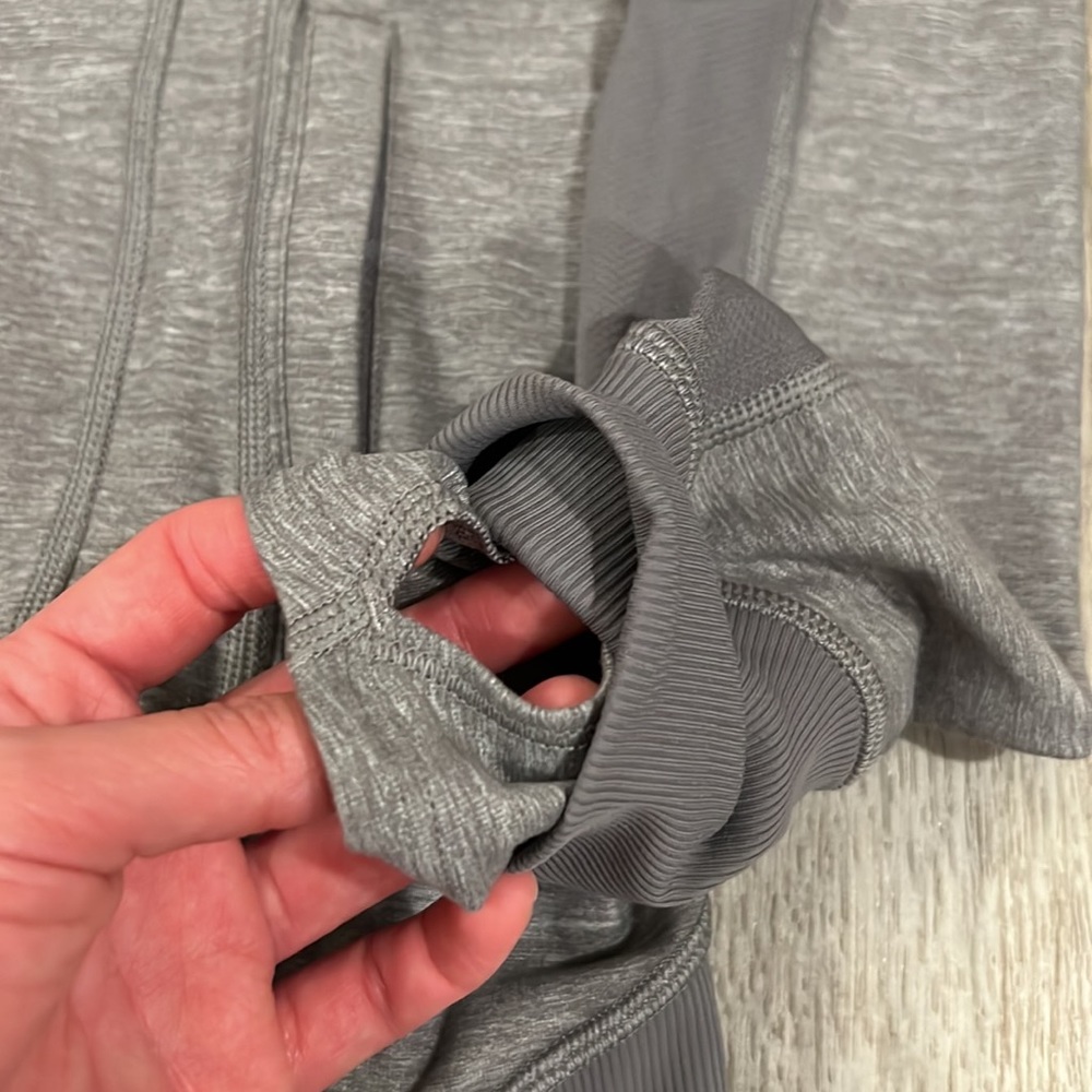 LULULEMON jacket - Picture 3 of 6